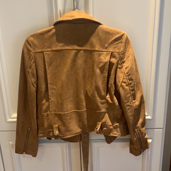 Never worn! Oliviaceous faux suede jacket - Picture 5 of 5
